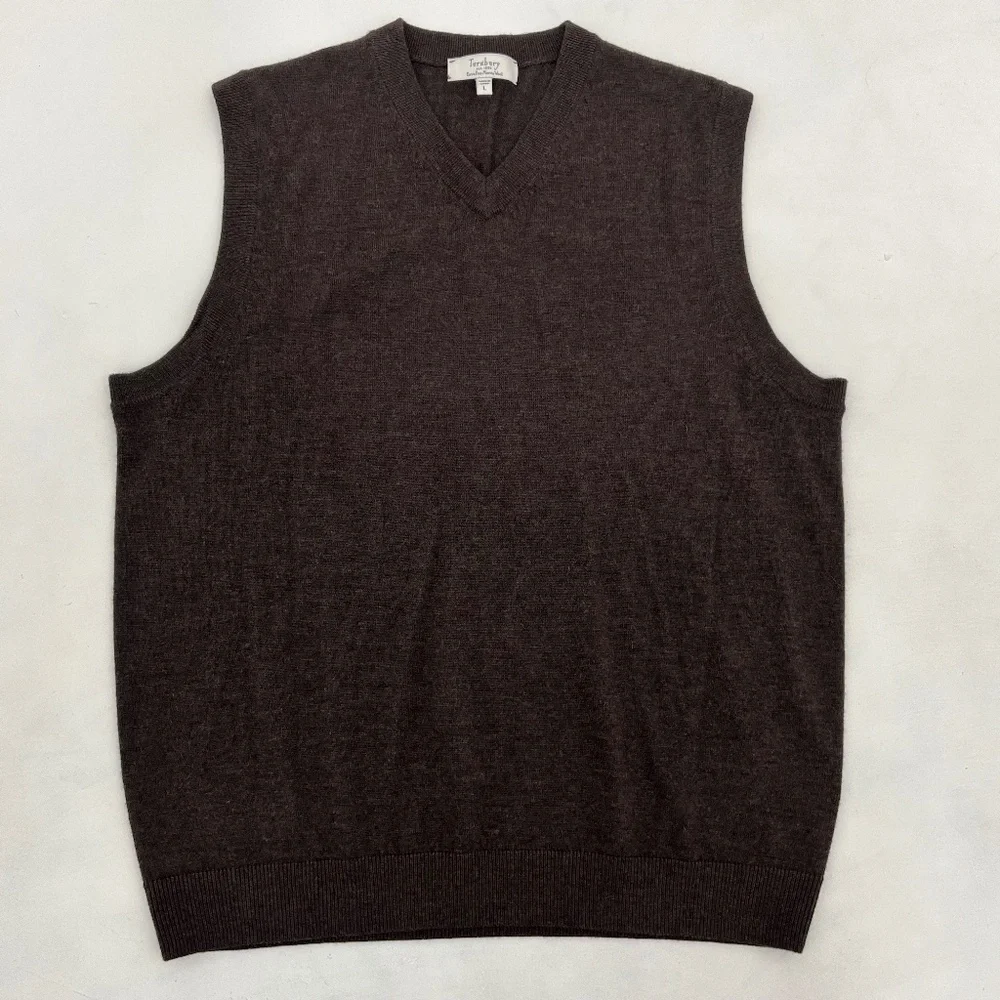 Turnbury Men L Sweater Vest Brown Merino Wool V-Neck Ribbed Hem‎ Outdoor Comfort